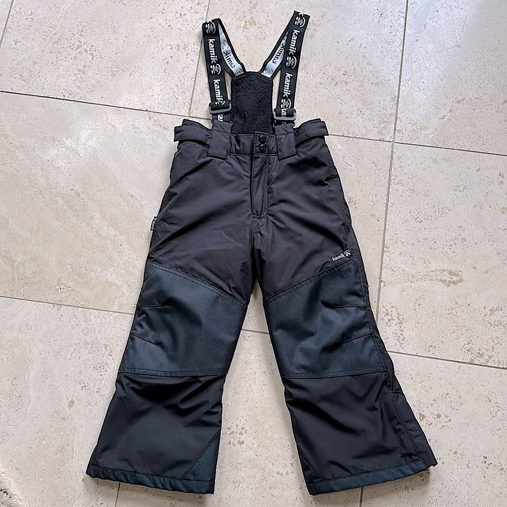 Kamik black ski pants bib size 5